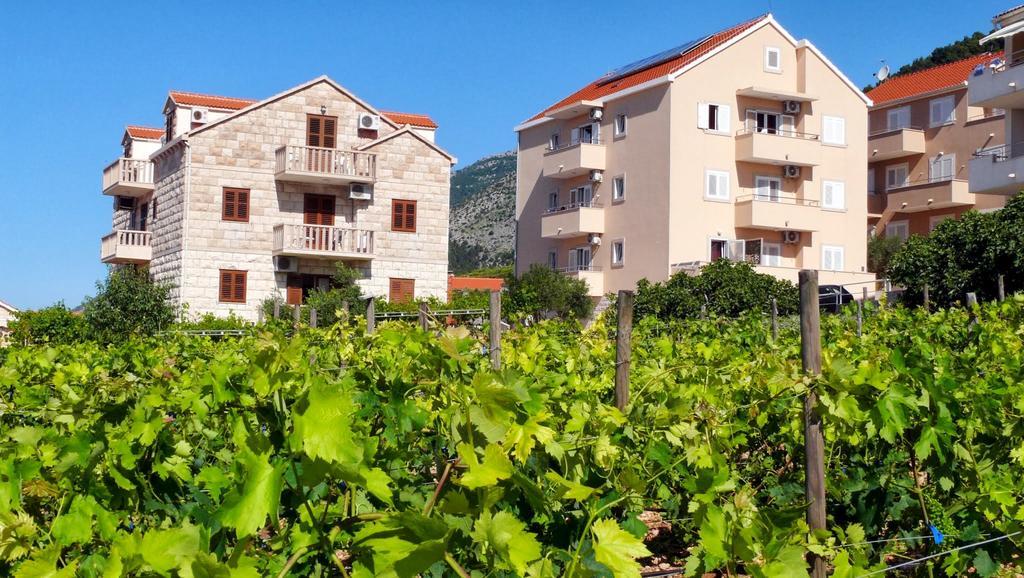 Villa Ana Bol Buitenkant foto