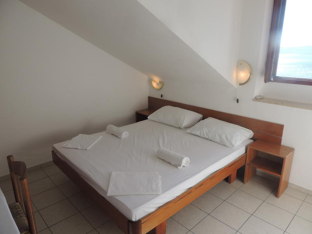 Villa Ana Bol Buitenkant foto